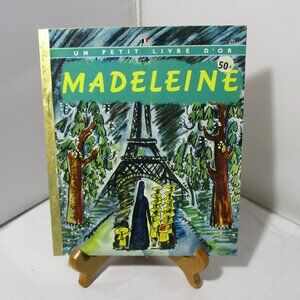 Vintage 1954 French Little Golden Story Book Madeleine Un Petit Livre D'Or